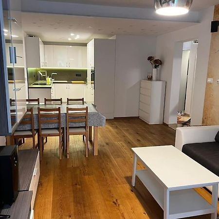 Porec, Tolle 3 Zi-Whg, Sehr Zentral, Top Zustand! Mit Internet Und W-Lan! Екстер'єр фото